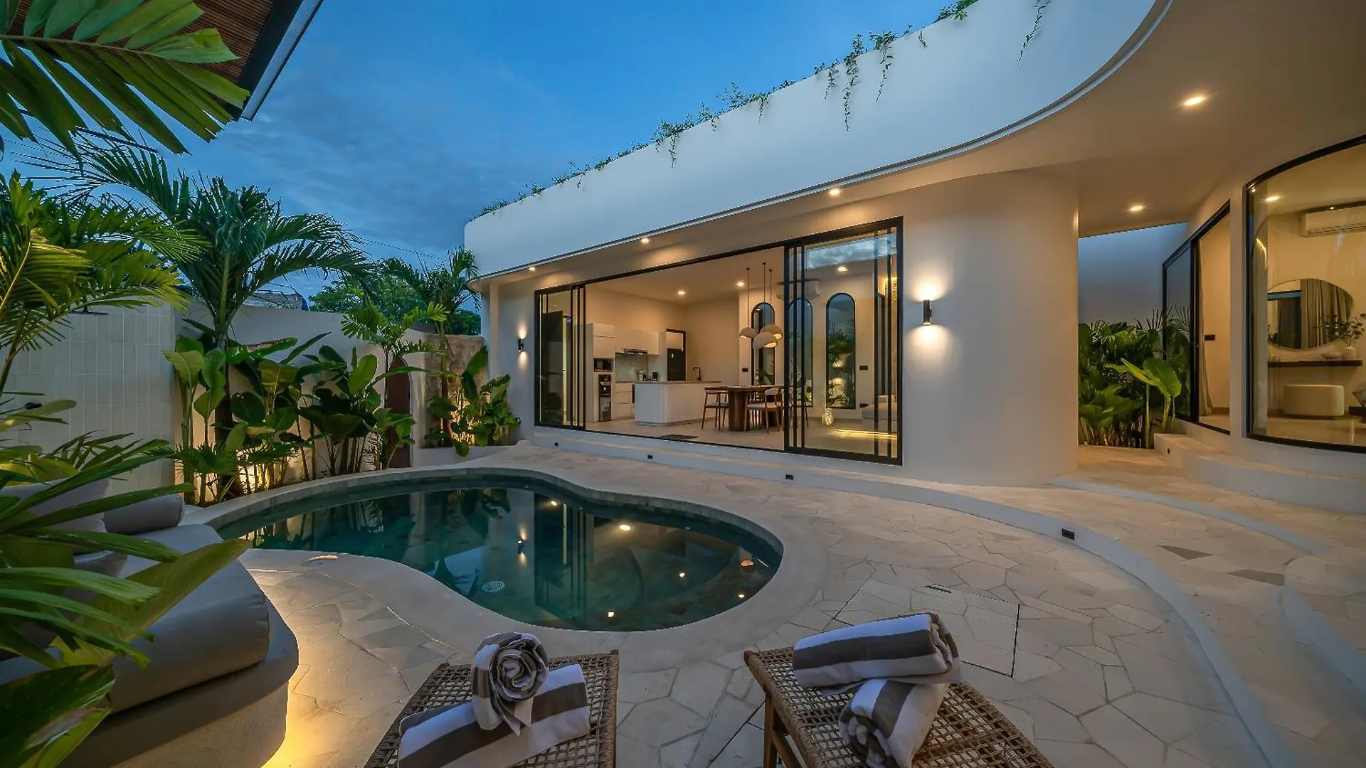 Villa Larente - Sophisticated 2Br In The Heart Of Bingin Pecatu  Pecatu (Bali)