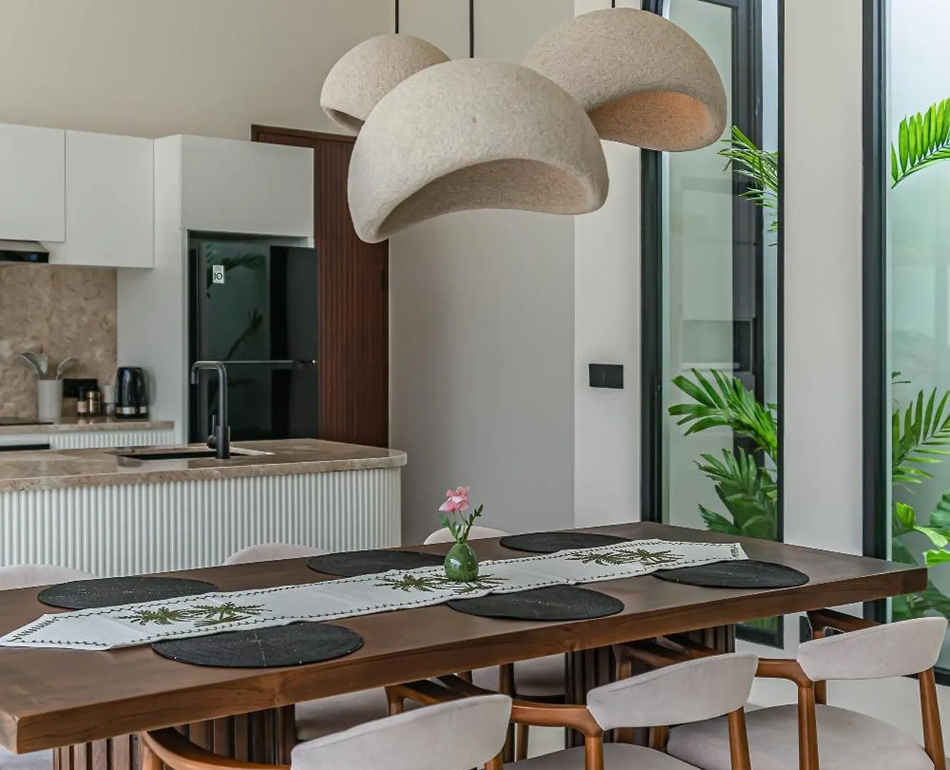 Villa Larente - Sophisticated 2Br In The Heart Of Bingin Pecatu  0*, Pecatu (Bali)