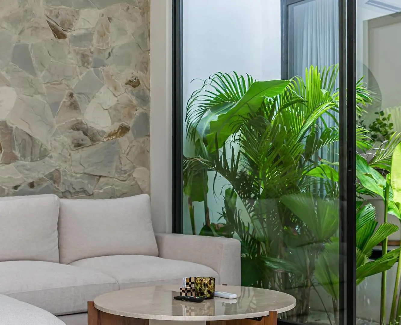 Villa Larente - Sophisticated 2Br In The Heart Of Bingin Pecatu