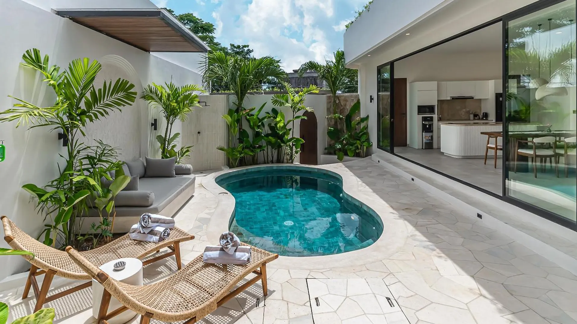 Villa Larente - Sophisticated 2Br In The Heart Of Bingin Pecatu