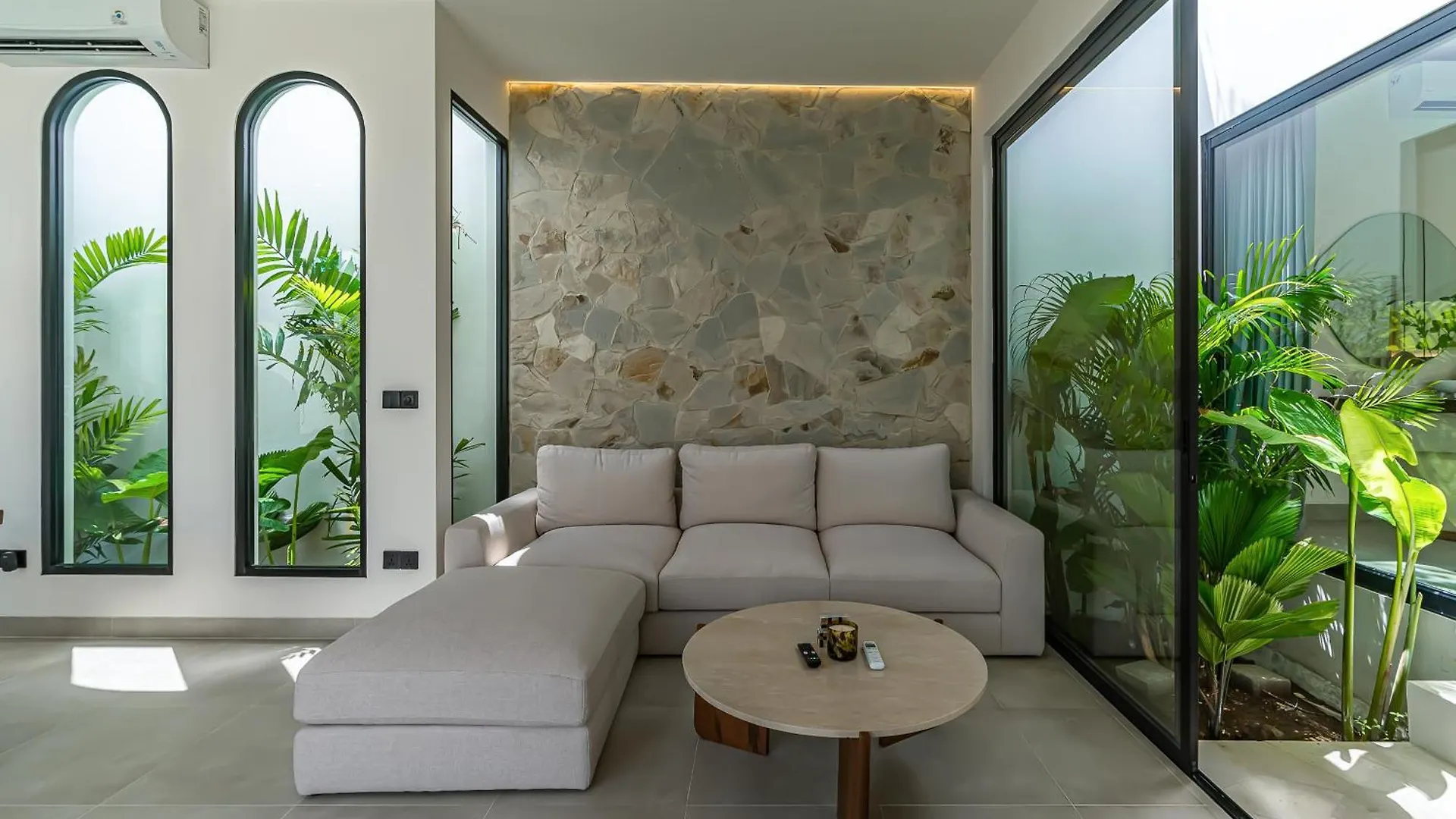 Villa Larente - Sophisticated 2Br In The Heart Of Bingin Pecatu   Pecatu (Bali)